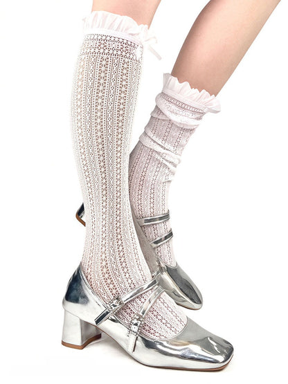 Socks White/White/Black Calf Ruffles Lace with Creamy Bows and