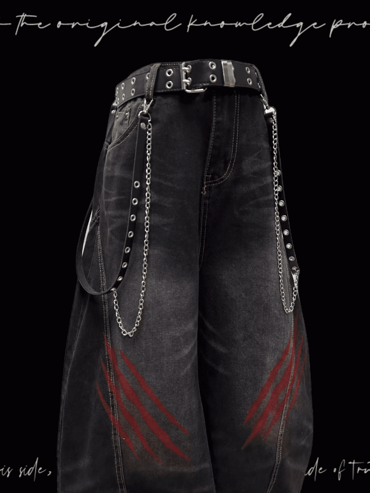 Weite Jeans mit verblasstem Kratzmuster und Used-Look im Punk-Look in verwaschenem Schwarz