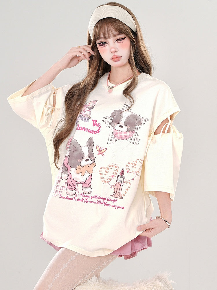 ピンク/アプリコットの漫画の子犬のタイアップカットアウトスリーブTシャツ