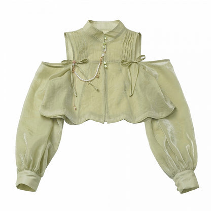 Grünes, halbtransparentes Oberteil im Cheongsam-Stil mit ausgeschnittenen Schultern und gerüschtem Ausschnitt