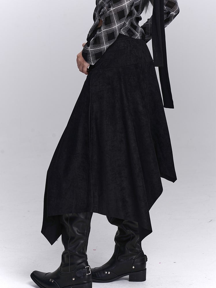 Maillard Fashion Taschentuchrock Saum Asymmetrisch Passender Schwarzer Wildledergürtel mit