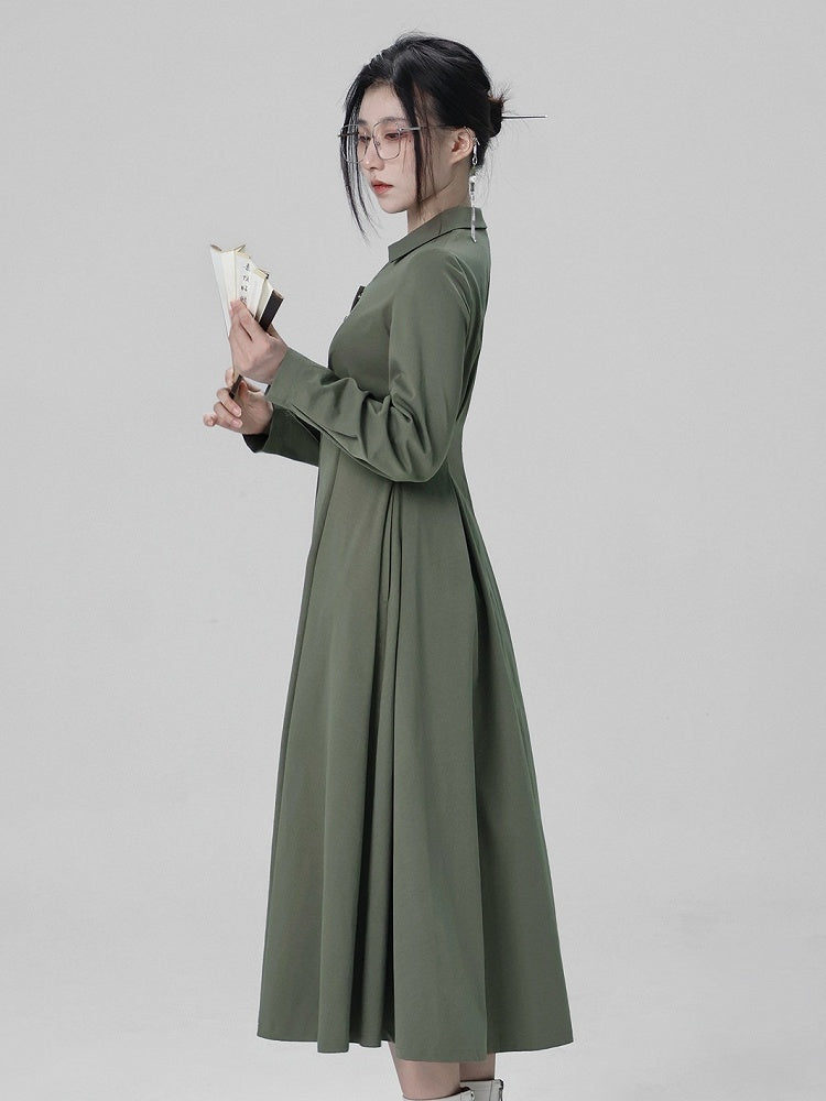 Robe verte Box Dress Plissé Pression Construction Col V Chinois Style Devant