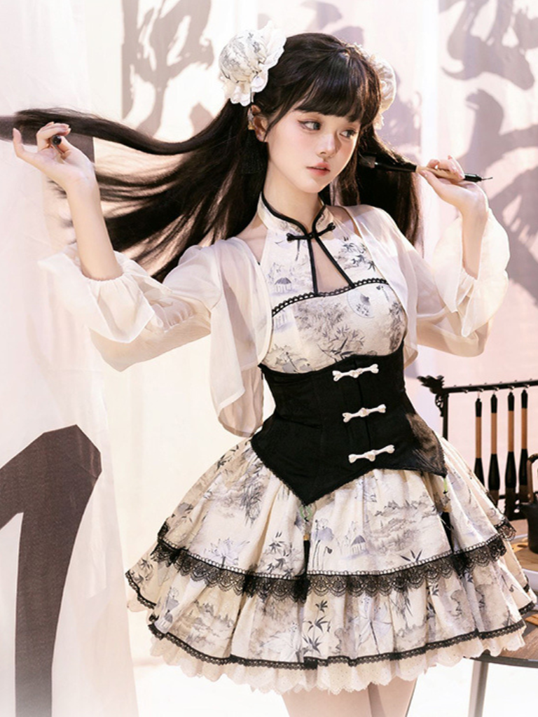 パターン日本のロリータフリルドレス中国