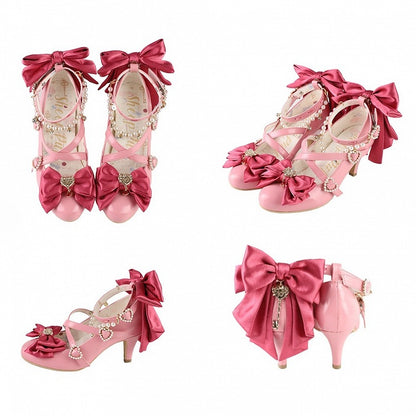 クリスクロストップにハートとローズのビーズリボンをあしらったピンクのチャーム