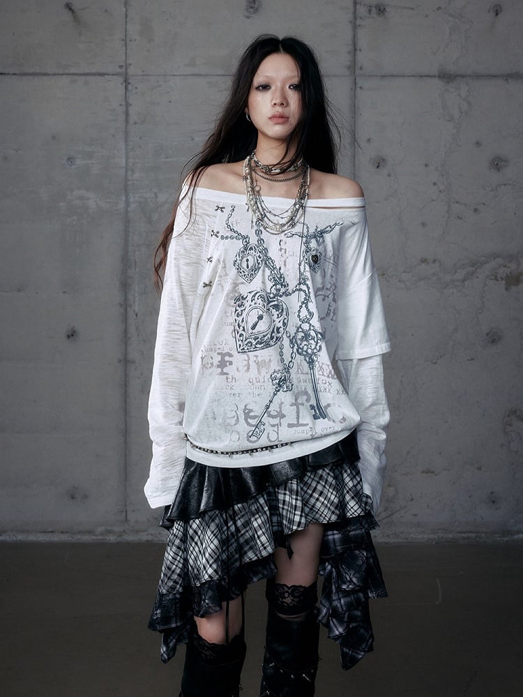 White Grunge Aesthetic Heart Off-Shoulder Print Stud Distressed Cross Punk with Top Details Charm Wasteland