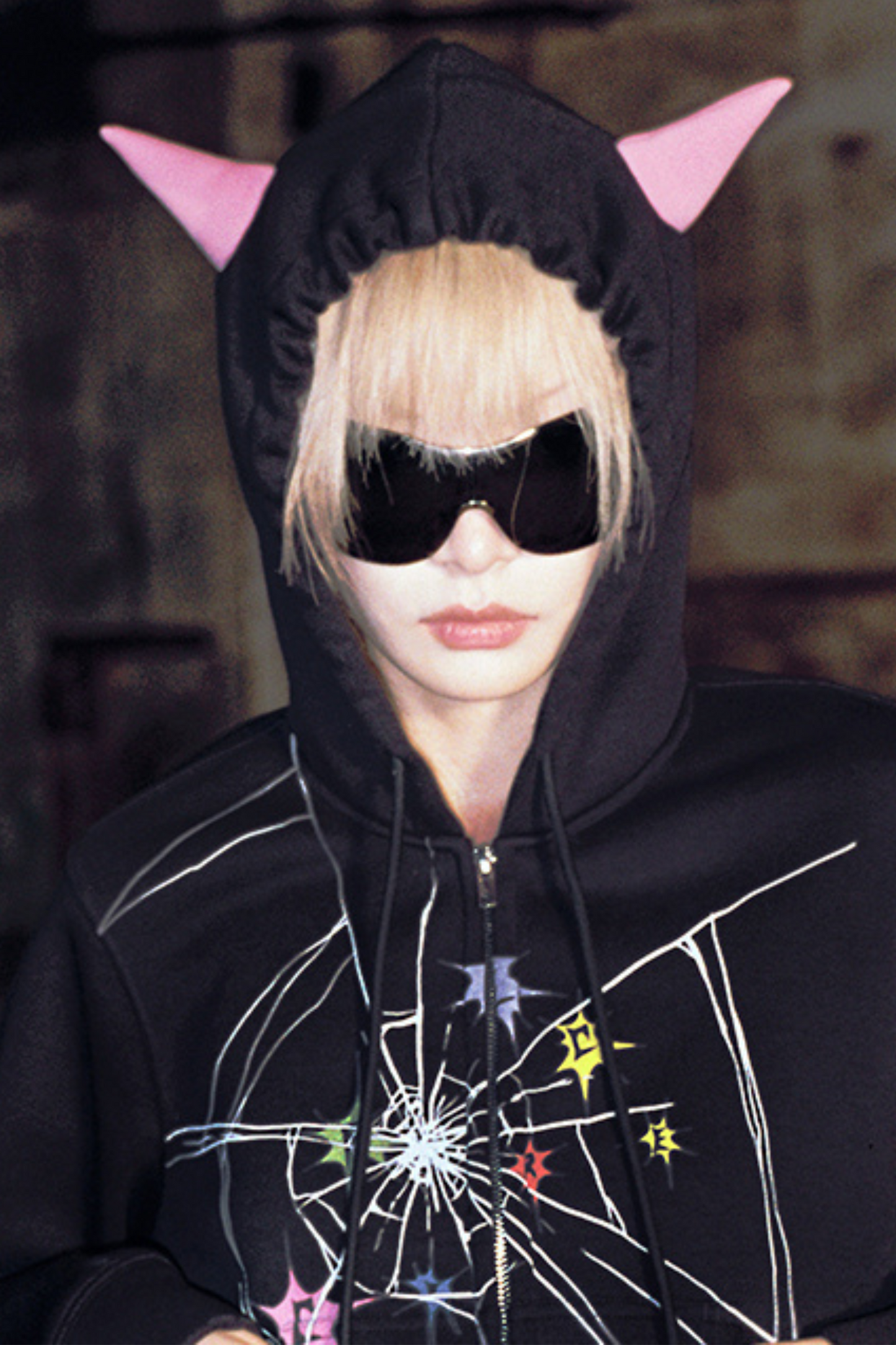 デビルポイントクラックルフード付きショートスウェットシャツ