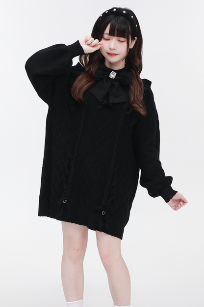 Pullover mit fliegendem Halsausschnitt und hohen Ärmeln