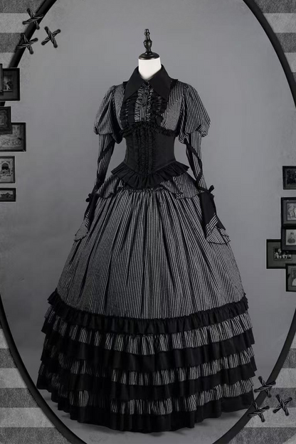 Hemd mit Zwickelärmeln + Reservierungen Rock gestreiftes Korsett Dunkel