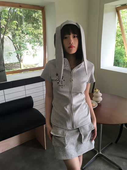 Light Hood and Music Bunny Ear Hoodie Graphic Note with Gray