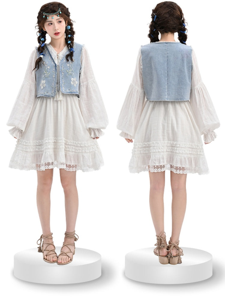 ブルーデニムベスト ウォッシュ加工 ダメージ加工 刺繍 フェードフローラル