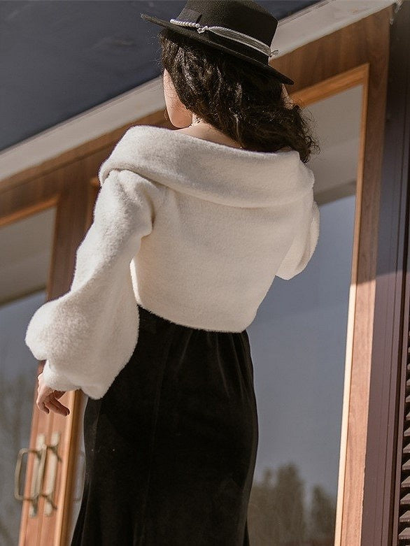 V-Neck with White Bowknots Lolita Coat Black