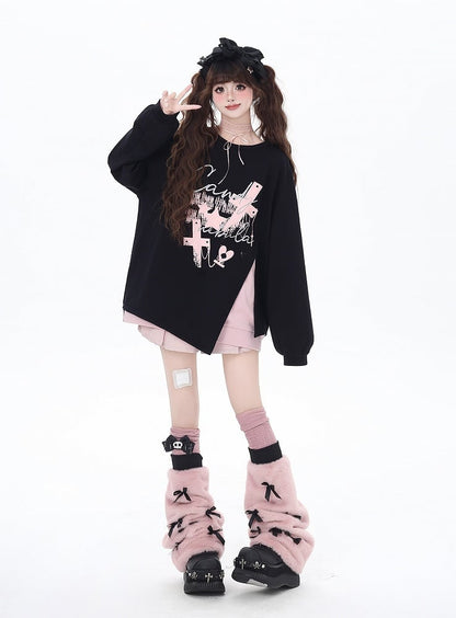 Rosa/schwarzes Sweatshirt mit seitlichem Kreuzschlitz und großer Schleife auf der Rückseite