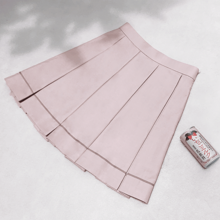 Rosa Uniformrock JK Pleat Short Box Sweet 45cm