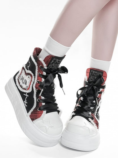 Tops Platform Black Red High with Patch Cat
