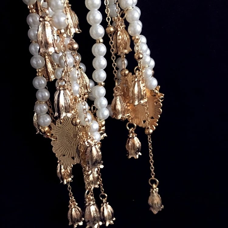 Rhinestone Bell and Center Flowers Tassels Headwear Golden with Beaded