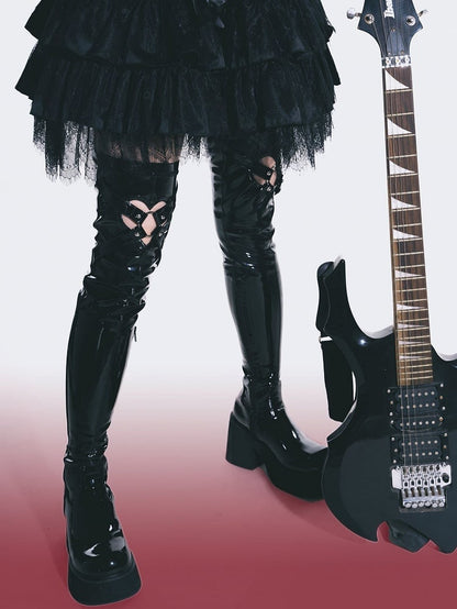 Polierte schwarze Gothic Overknee-Stiefel mit herzförmigem Cutout-Detail