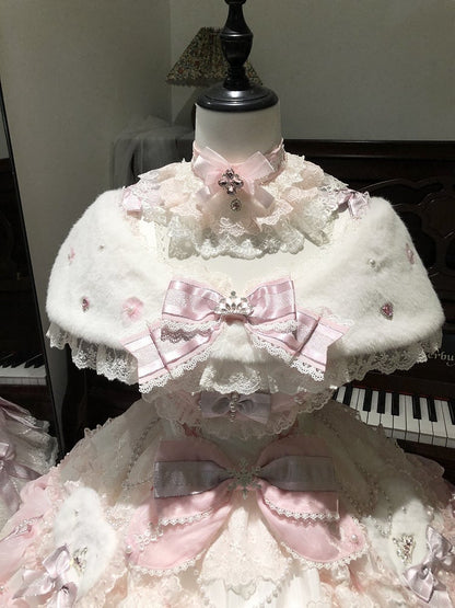 Heart-shaped and Pearls White Shawl Rhinestones Plush with