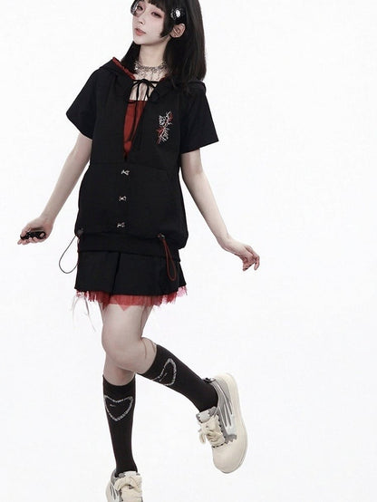 Sporty Kawaii Black & Red Mini Skirt with Lace-Up Details - PINK SAVIOR