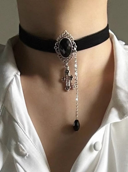 Necklace Lolita with Ornate Vintage Ouji Elegant Charm Obsidian Cross Choker Metalwork