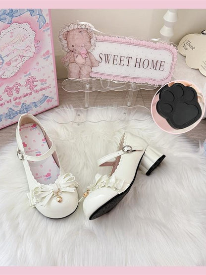 Scalloped Round Decor with PU Toe Leather Bow Strawberry Lolita Shoes Edge White