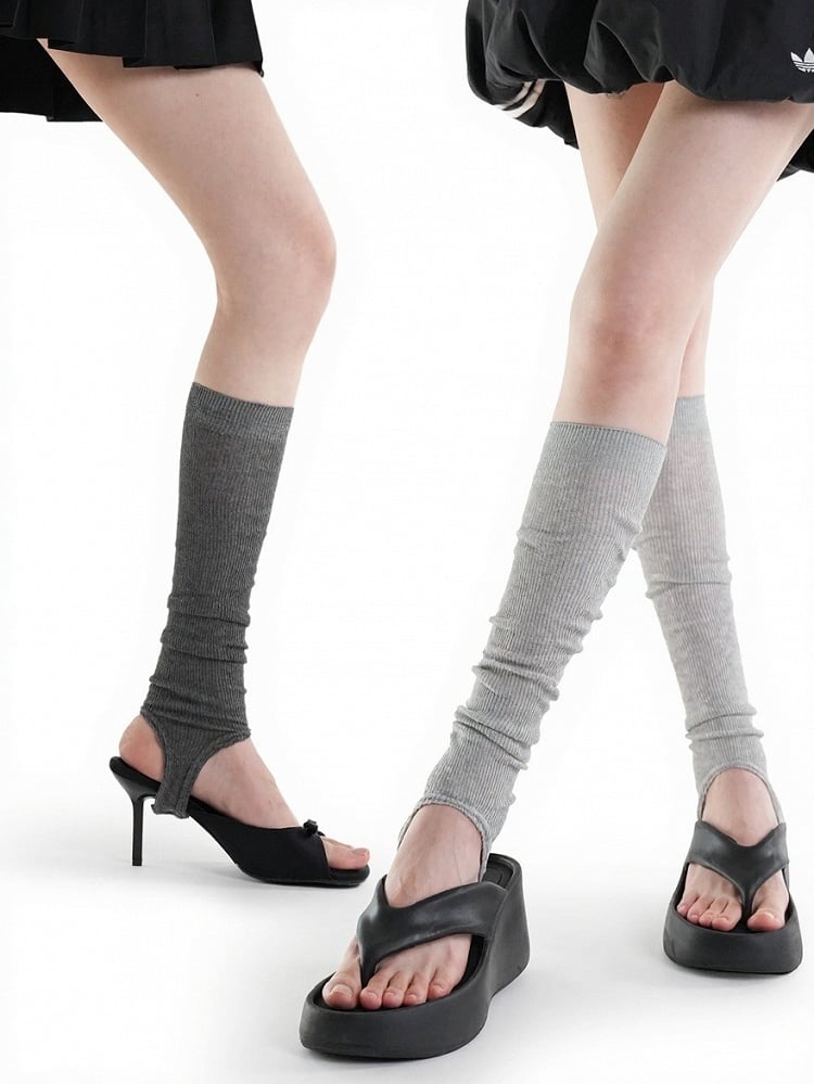 Ribbed Trim Striped Calf Socks in 5 Colors - ModaSwings