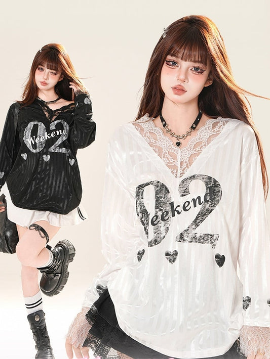 ホワイト/ブラックトリム Vネック レース ナンバープリント ストライプ トップス