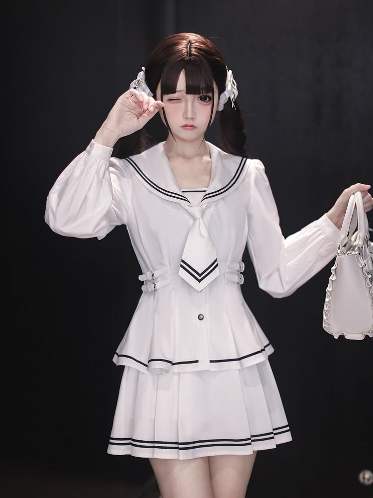 White Pleated Skirt in Ryousangata Style - Ekomi