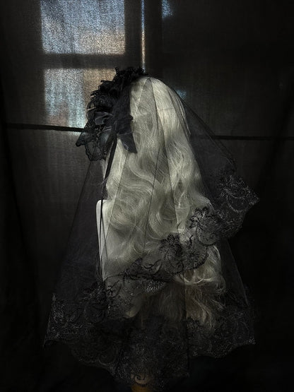 Gothic Hairband Veil with Lace Details - Custom Made Earrings