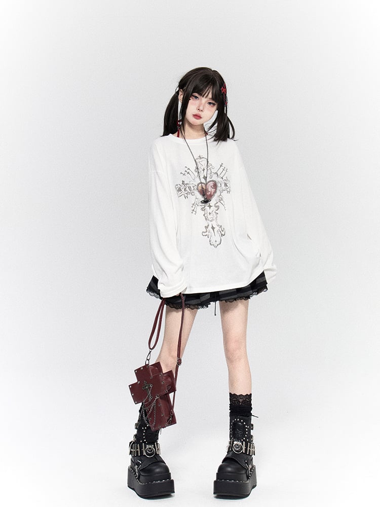 Black White Heart Red Neck Print with Crew Casual Top Cross