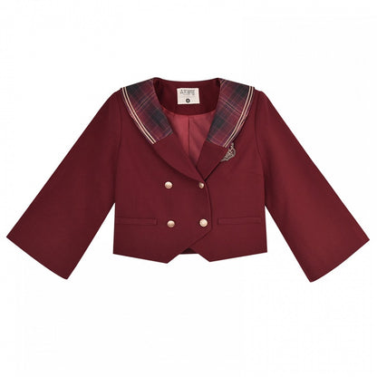 レッドチェックの襟、ゴールドトーンのボタン、クロップド丈のブレイザー
