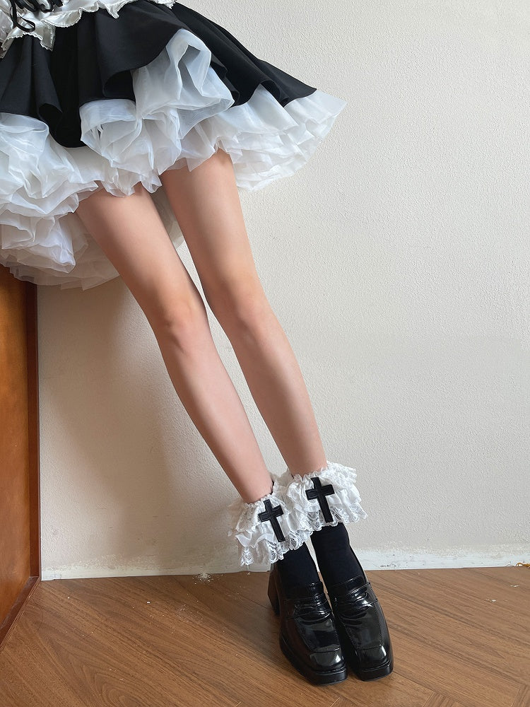 BlackWhite Gothic Decoration Ruffled 3-Layer Sockswith Cross Lolita