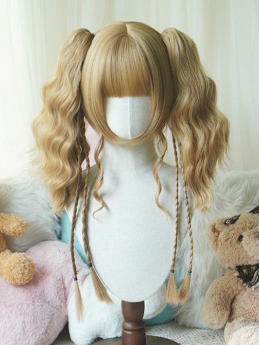 Blonde Bob-Kurzhaarperücke mit Pony + doppelt gewelltem Pferdeschwanz und Krallenclips