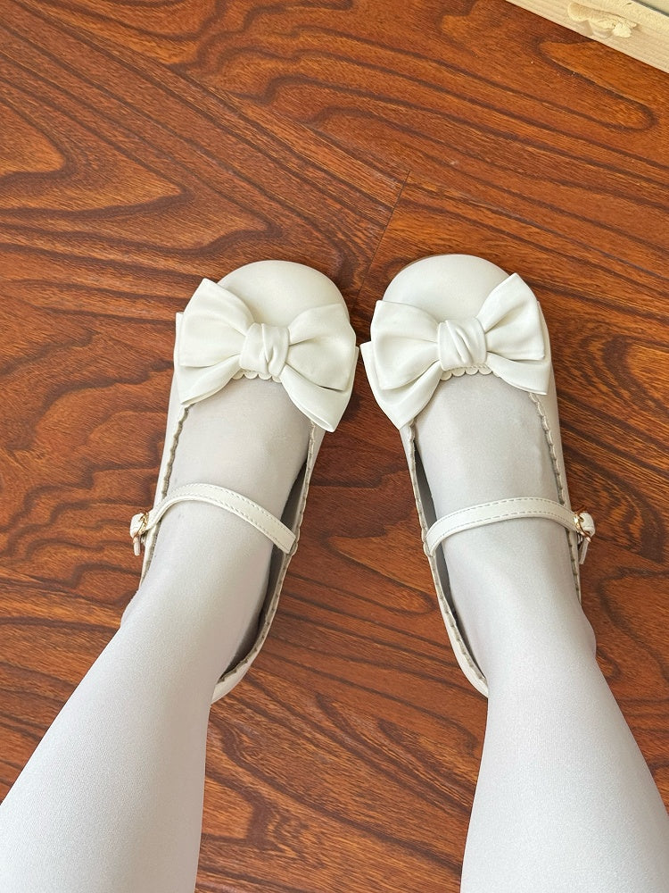 Sweet Bow White Snap with Janes Accents Closure Lolita Low-heel Mary