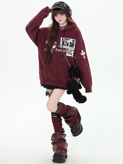 Schwarz/Weinroter Kapuzenpullover mit Kreuzen-Print