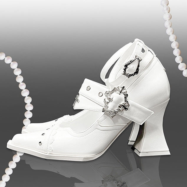 Punk Pointed Toe High Block Heels in White Coffin Buckles and Metal Cross with Gothic 8.5cm