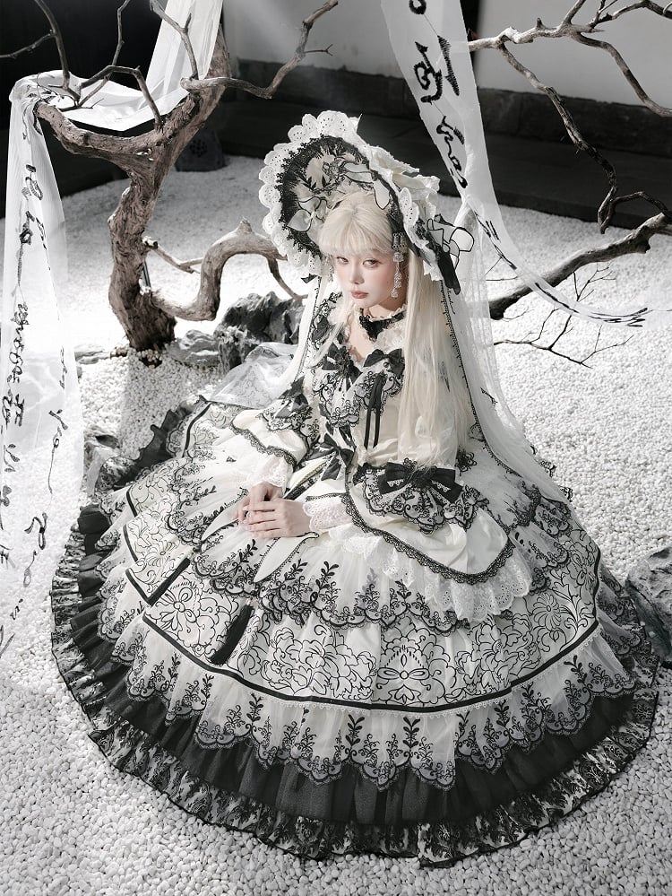 Chinoiserie and Style Shimmer Ink Fabric Butterfly White Black