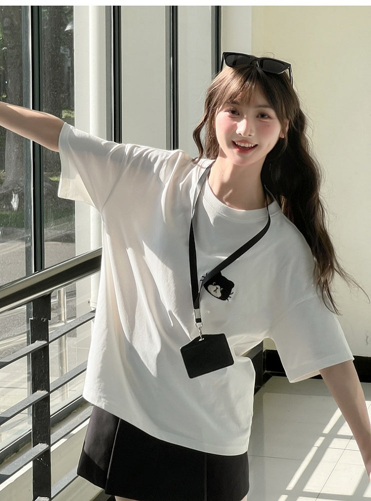 アップリケ ルーズ ホワイト ラウンドネック キティ 刺繍 Tシャツ