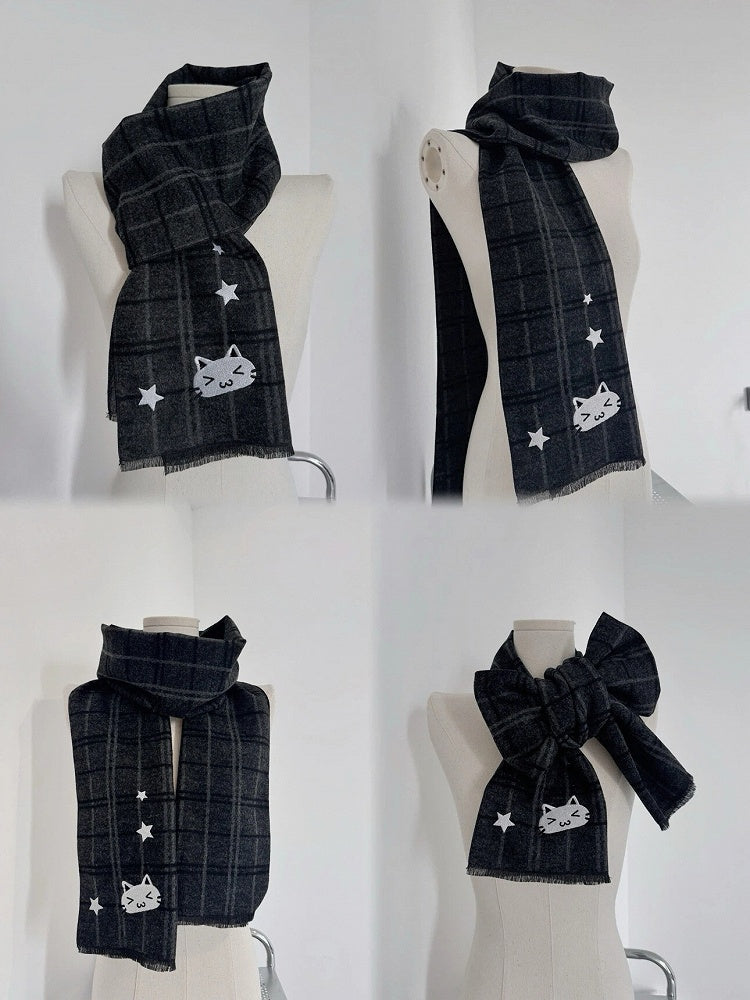and Scarf Kitten Dark Gray Embroidery Star with Plaid