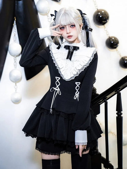 Gothic Lace-up Schwarz Lolita Charm Ausschnitt Weißes Kleid Rüschen Riemen Kreuz