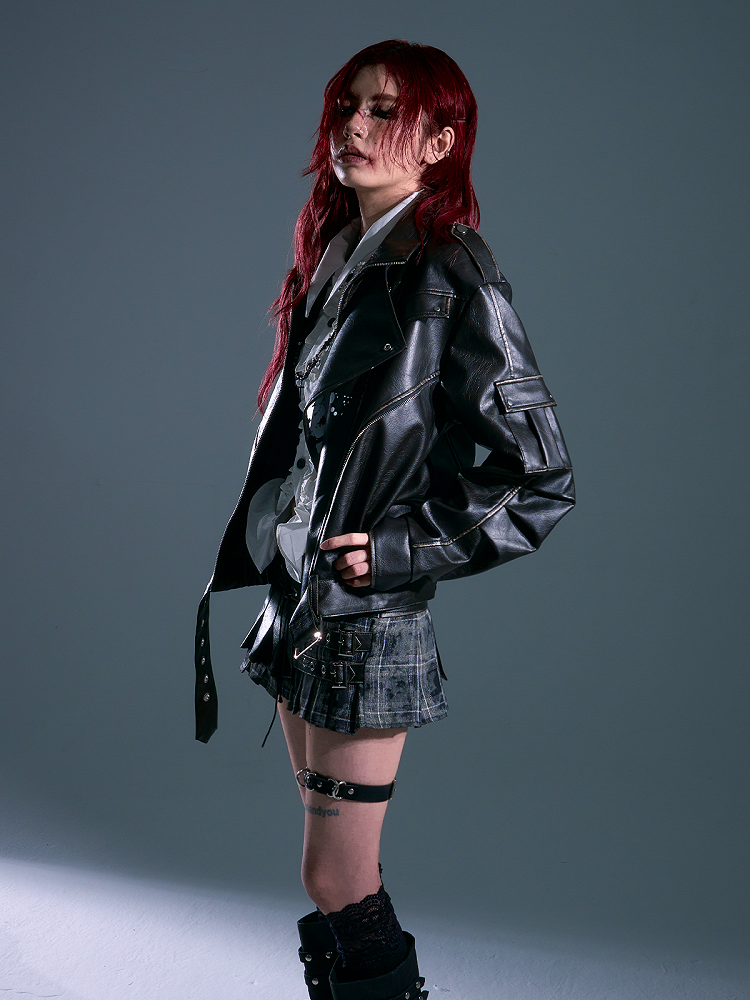 - Jacket Design Punk Distressed Print Letter PU