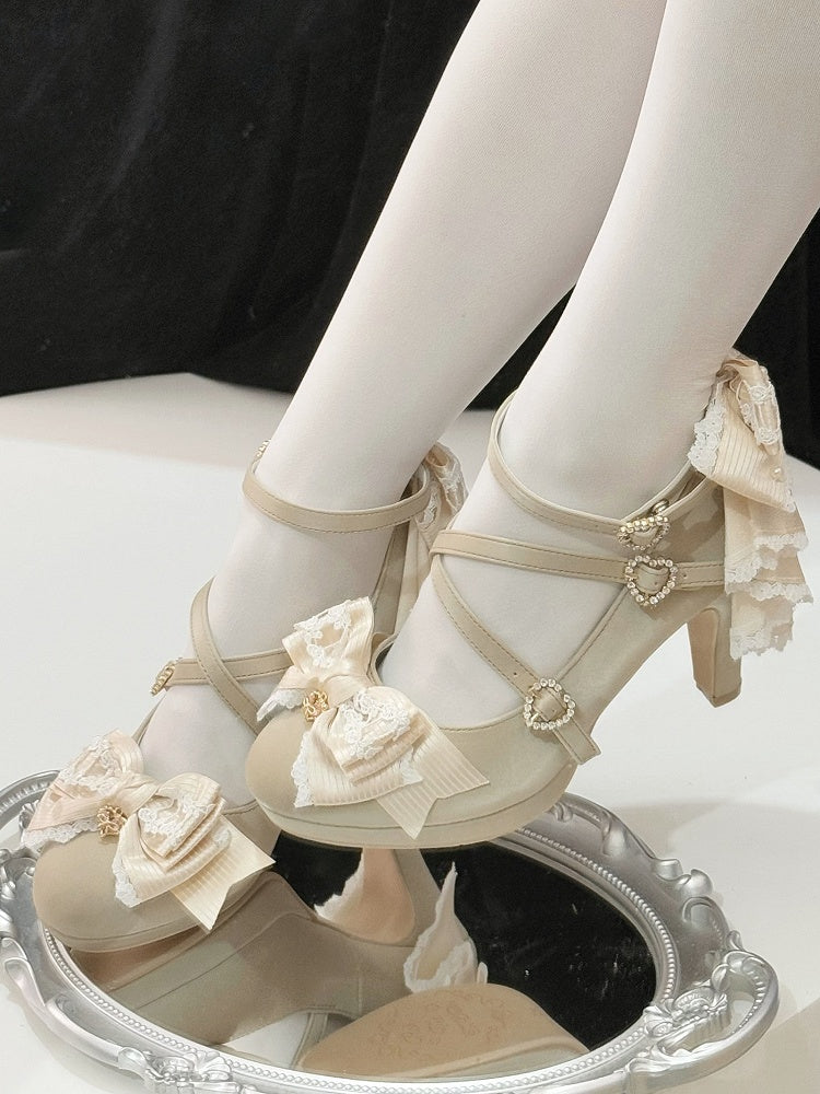 Gold Heels Top Herz Design Bogen Schnalle Kreuz und quer auf Hohe