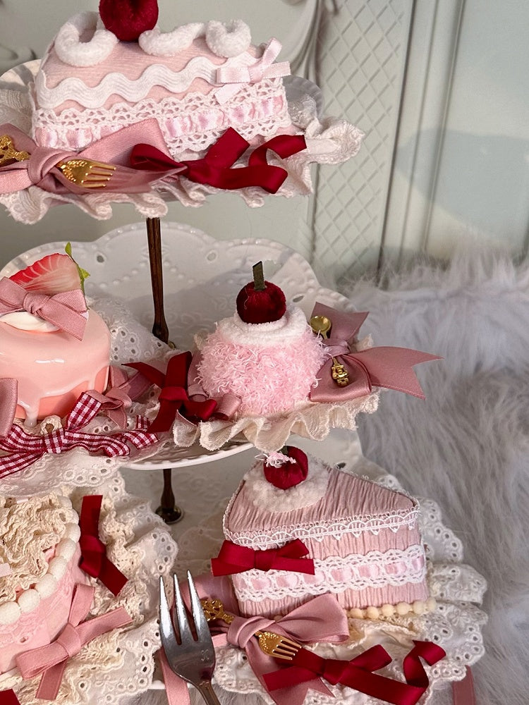 Kirsch-Mini- und Dekorations-Kuchenhut mit süßen blau/rosa Schleifen Lolita