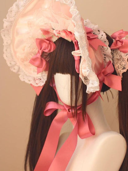 ストロベリーリボンディテール、レーストリム、ピンクのボンネット