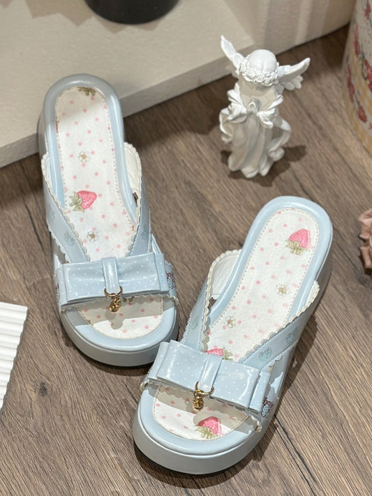 Top mit Schleife, Lolita-Slipper, Plateau, Blau, mit Erdbeer-Print