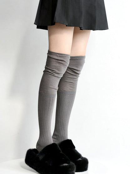 4 Colors Minimalist Loose Stockings