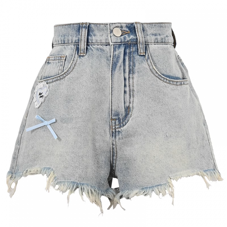 ヴィンテージデニムショートパンツ ブルー 切りっぱなし裾 ハートアクセント ライト