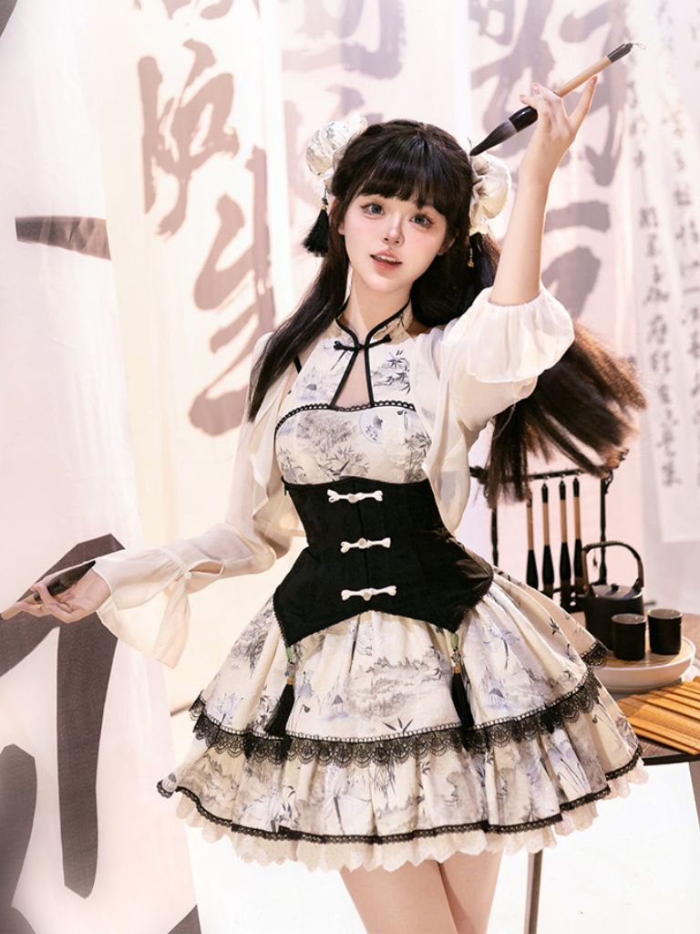 パターン日本のロリータフリルドレス中国