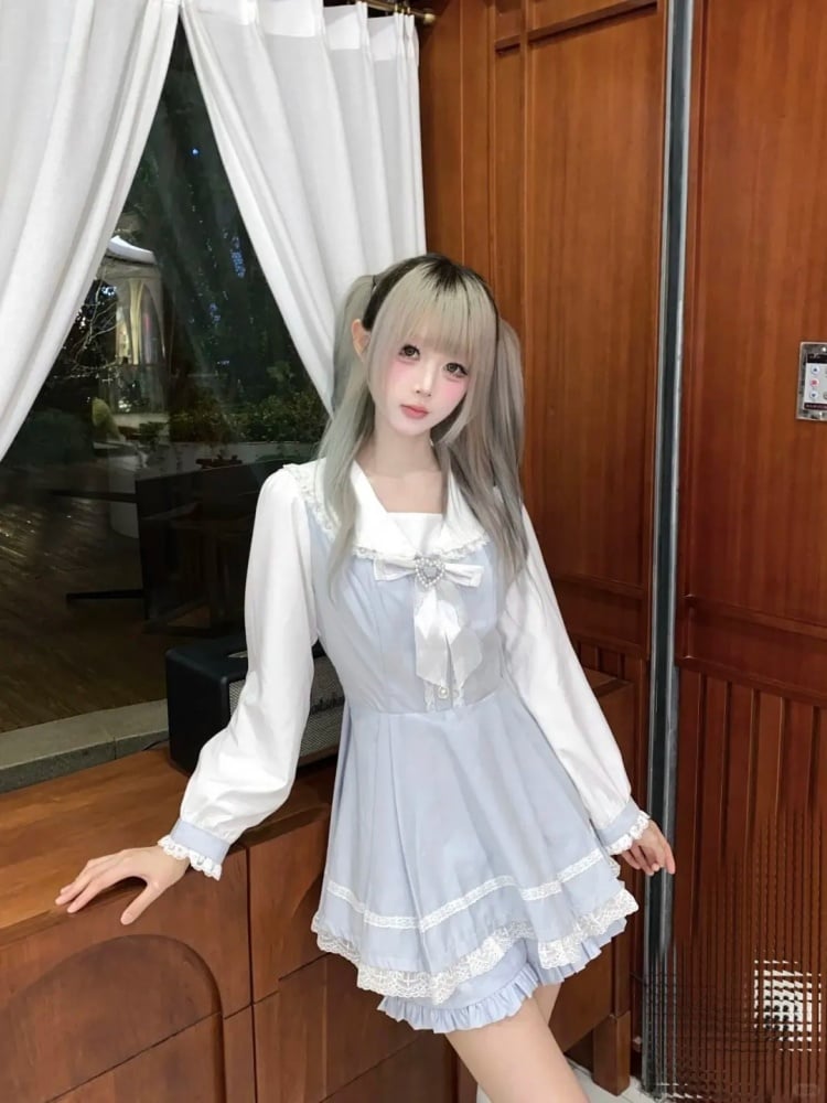 Kleid mit Hasenohren-Design, Matrosenkragen, Shorts mit Rüschenbesatz, Fliege