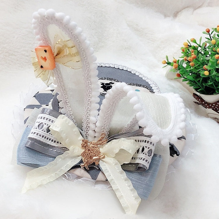 Wunderland Grau Mini Verzierte Hasen Poker Ohren Alice Vibes Hut in