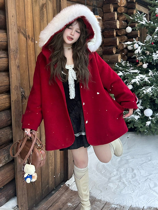 プラスサイズ レッド プラッシュトリム フード付きウールコート